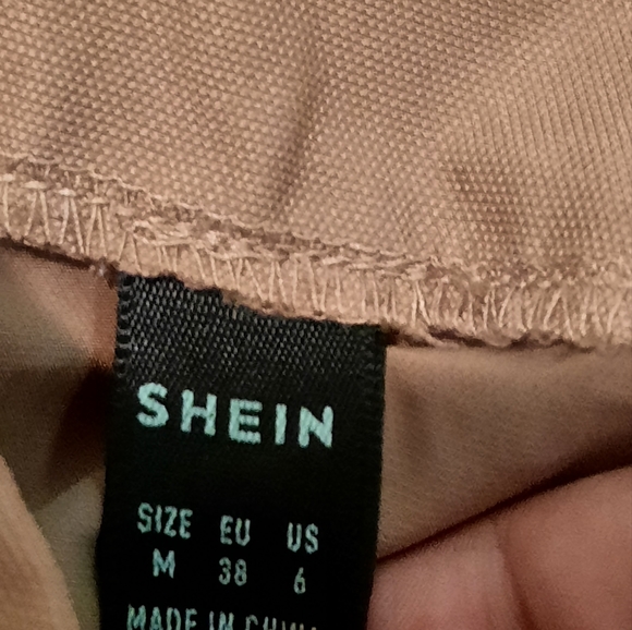 🍂 Belted Kahki Skirt - Picture 3 of 3